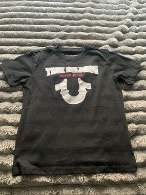True Religion Black Tee with White Horseshoe and Pink Accent